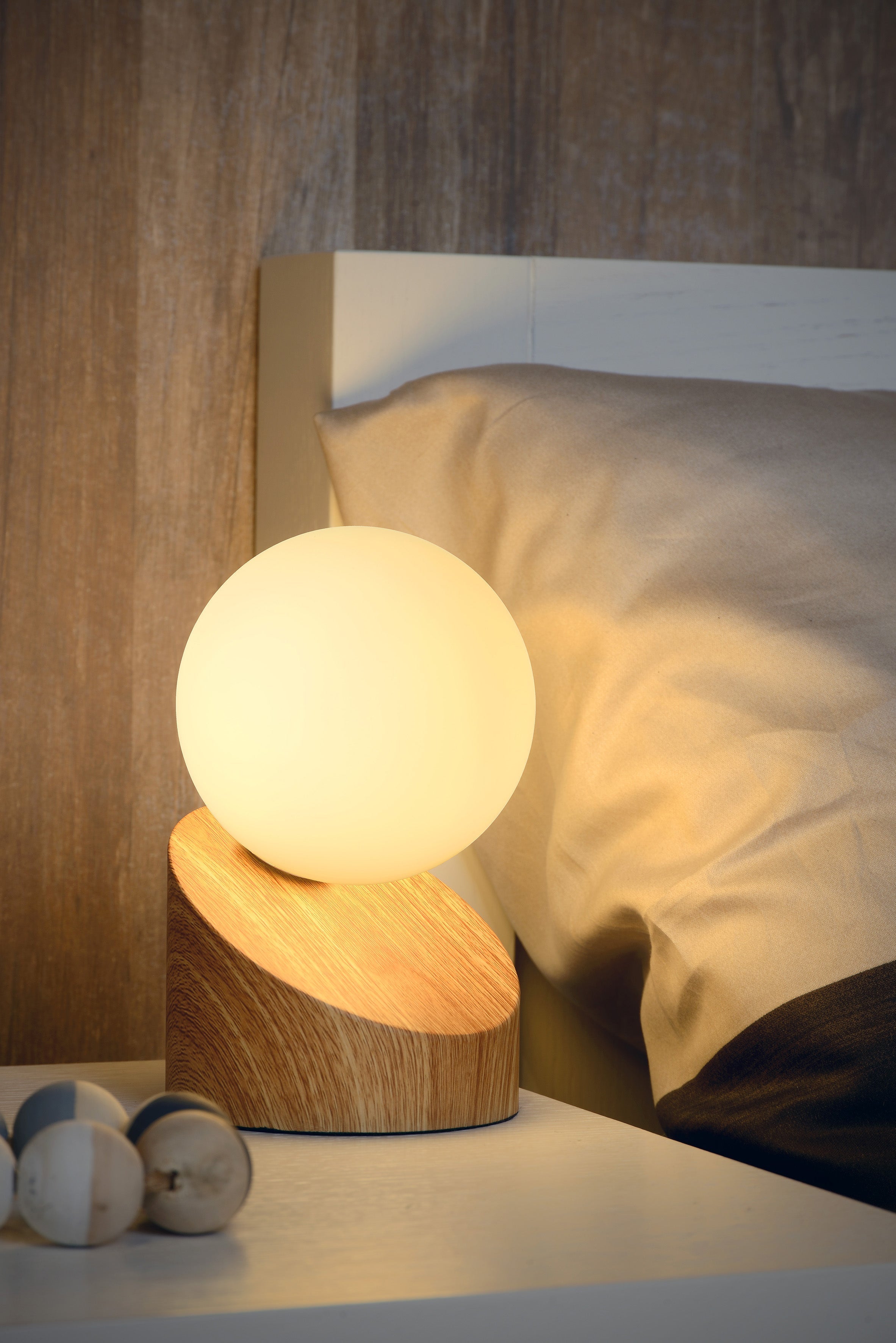 Len, Bordslampa, Ljust trä - 10 cm