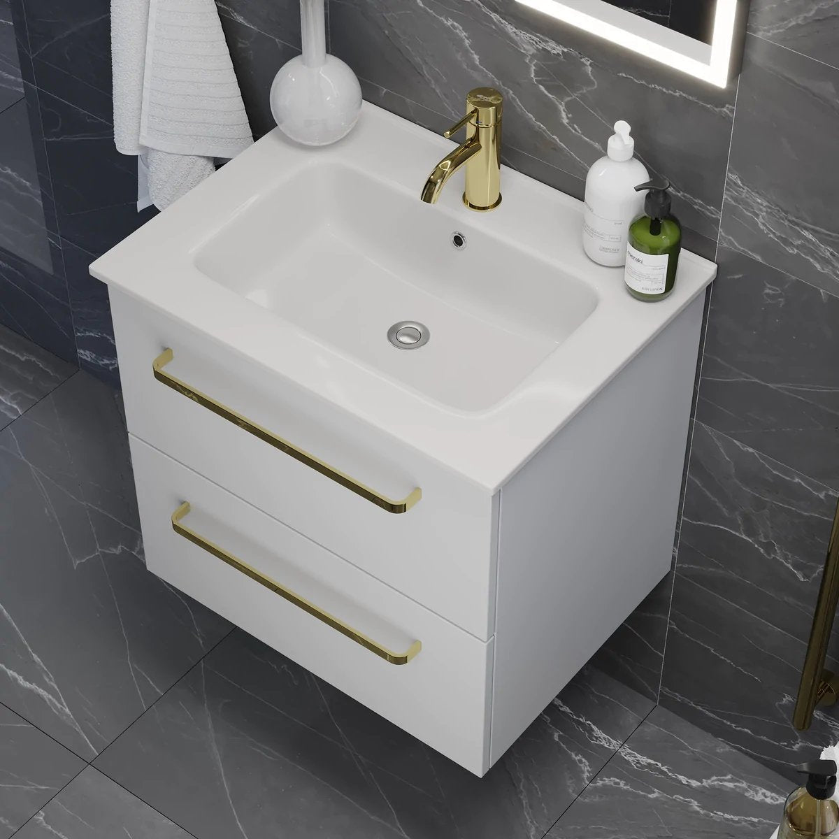 Badrumsmöbel med klassiska fronter - 120x46x57 cm - mattvit - vitt porslinstvättställ - mässingshandtag - Veggli - Tvättställsskåp - Veggli, Furniture Set - Code, White Mat - 120 cm - MASTERSTORE - 8595677142082 - Furniture Set - Code - 70 - 120 - 54 - 01 - 30 - 8595677142082 -