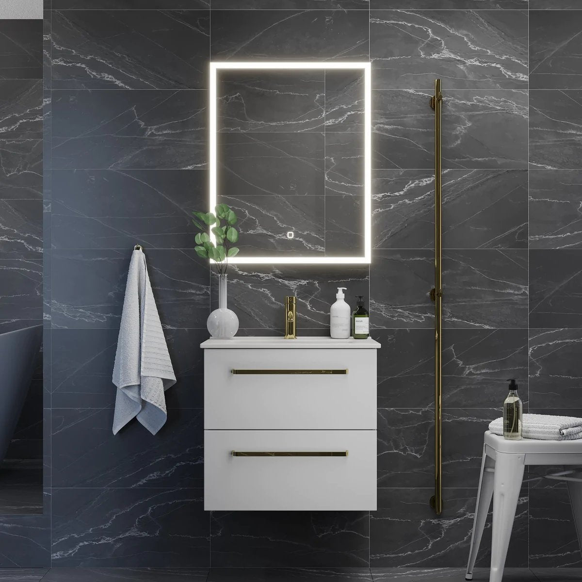 Badrumsmöbel med klassiska fronter - 120x46x57 cm - mattvit - vitt porslinstvättställ - mässingshandtag - Veggli - Tvättställsskåp - Veggli, Furniture Set - Code, White Mat - 120 cm - MASTERSTORE - 8595677142082 - Furniture Set - Code - 70 - 120 - 54 - 01 - 30 - 8595677142082 -