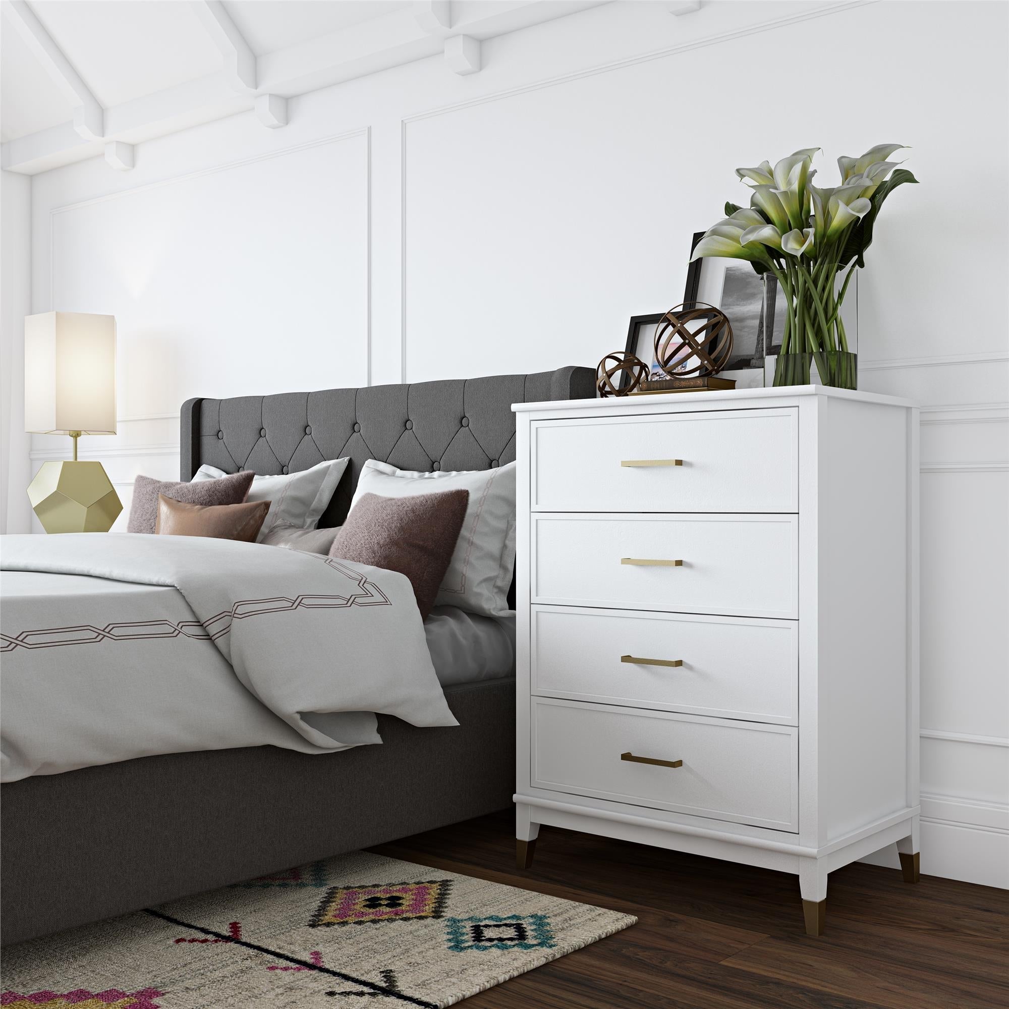 Byråar – 75x50x106 cm – med 4 lådor, Handtag och ben i guldfärg – vit – Westerleigh