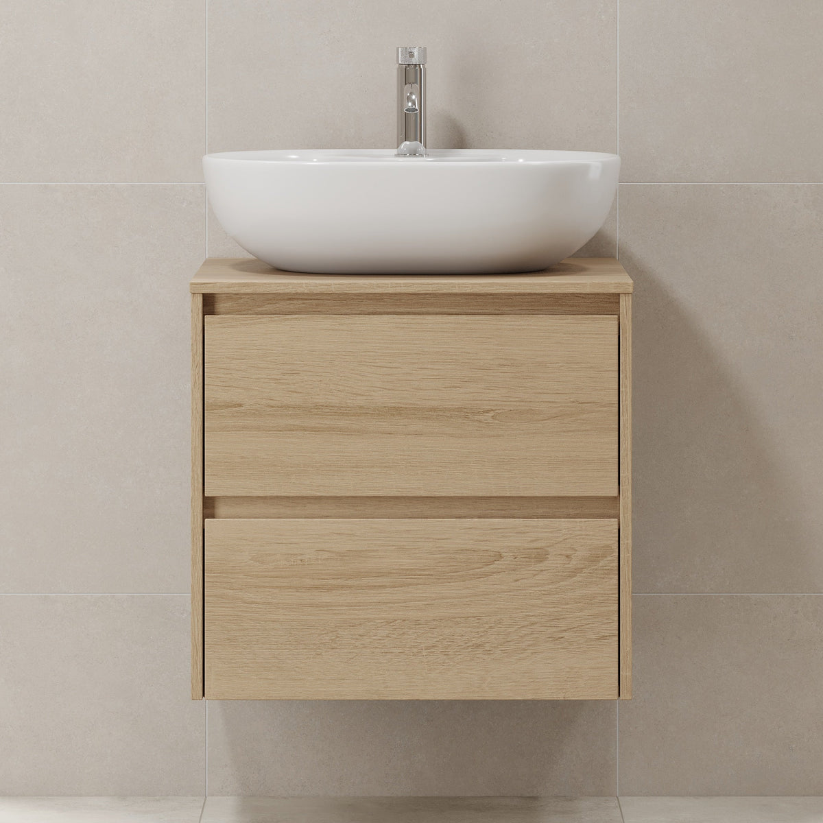 Badrumsmöbel med klassisk integrerad front – 60x46x57 cm – ek – bänkskiva med vit Porslin-tvättställ – Svalbard