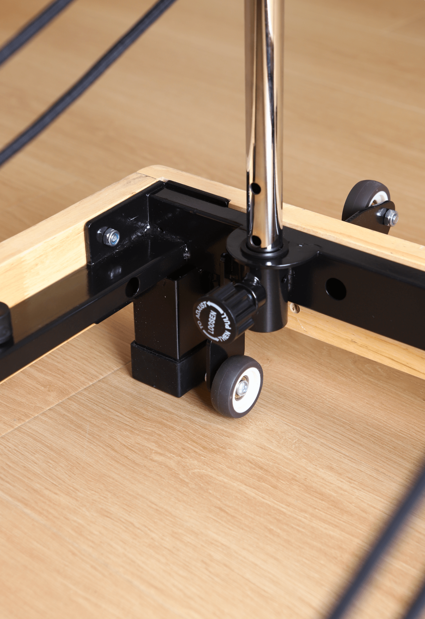 Pilates Reformer in wood - Prestige - MASTERSTORE - 8595677195897 - Pilates Reformer - 51-242-00-86-00 - 8595677195897