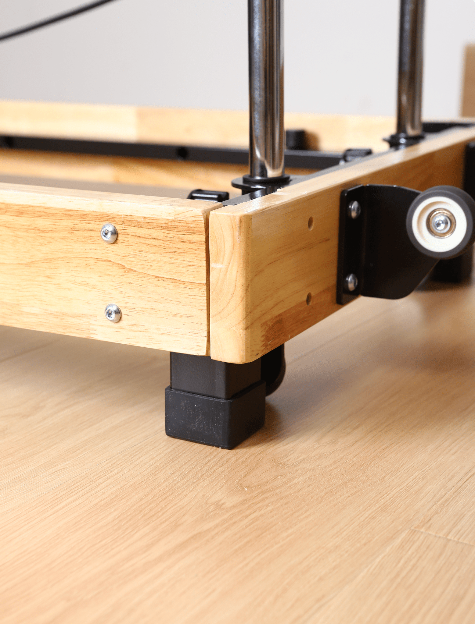 Pilates Reformer in wood - Prestige - MASTERSTORE - 8595677195897 - Pilates Reformer - 51-242-00-86-00 - 8595677195897