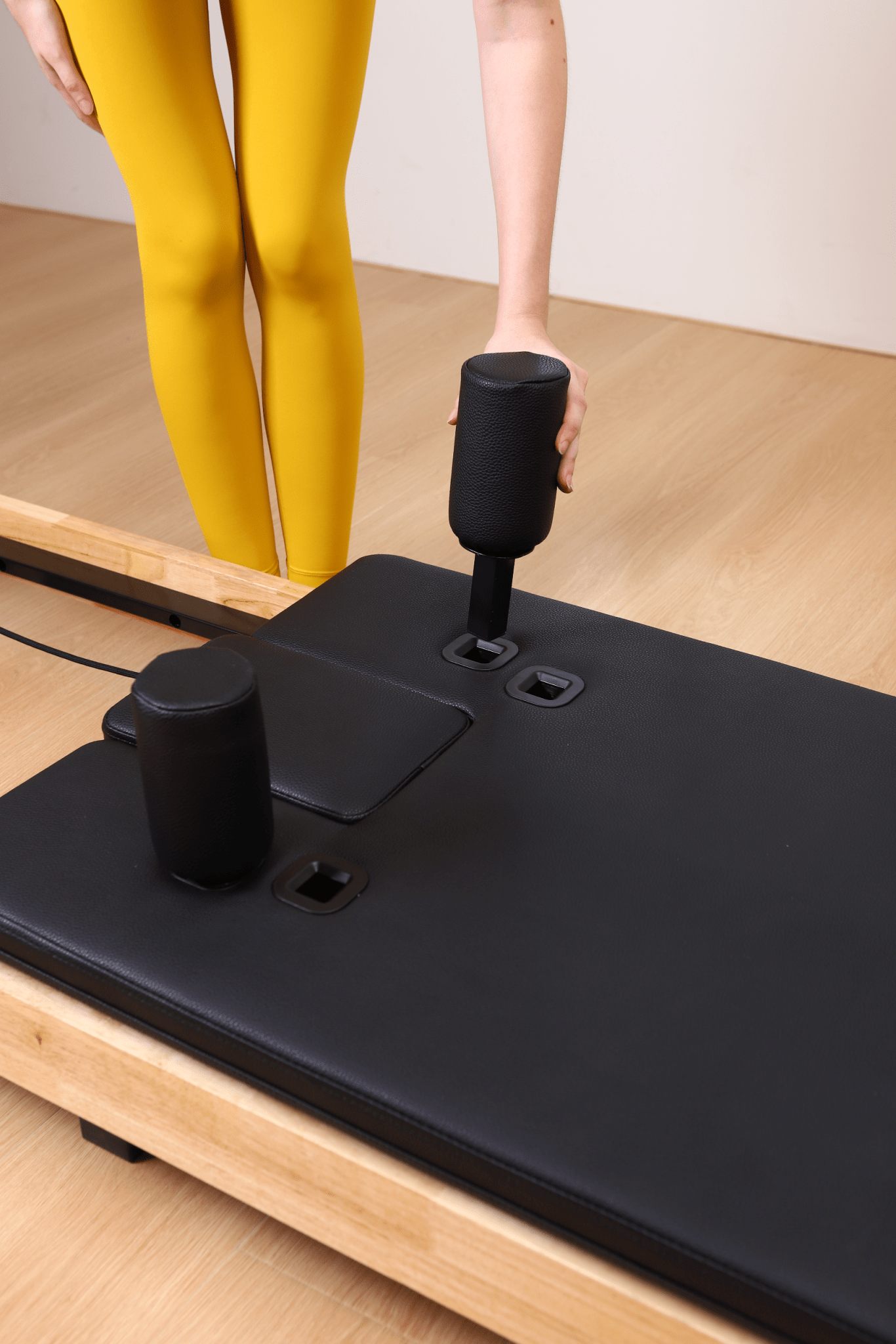 Pilates Reformer in wood - Prestige - MASTERSTORE - 8595677195897 - Pilates Reformer - 51-242-00-86-00 - 8595677195897