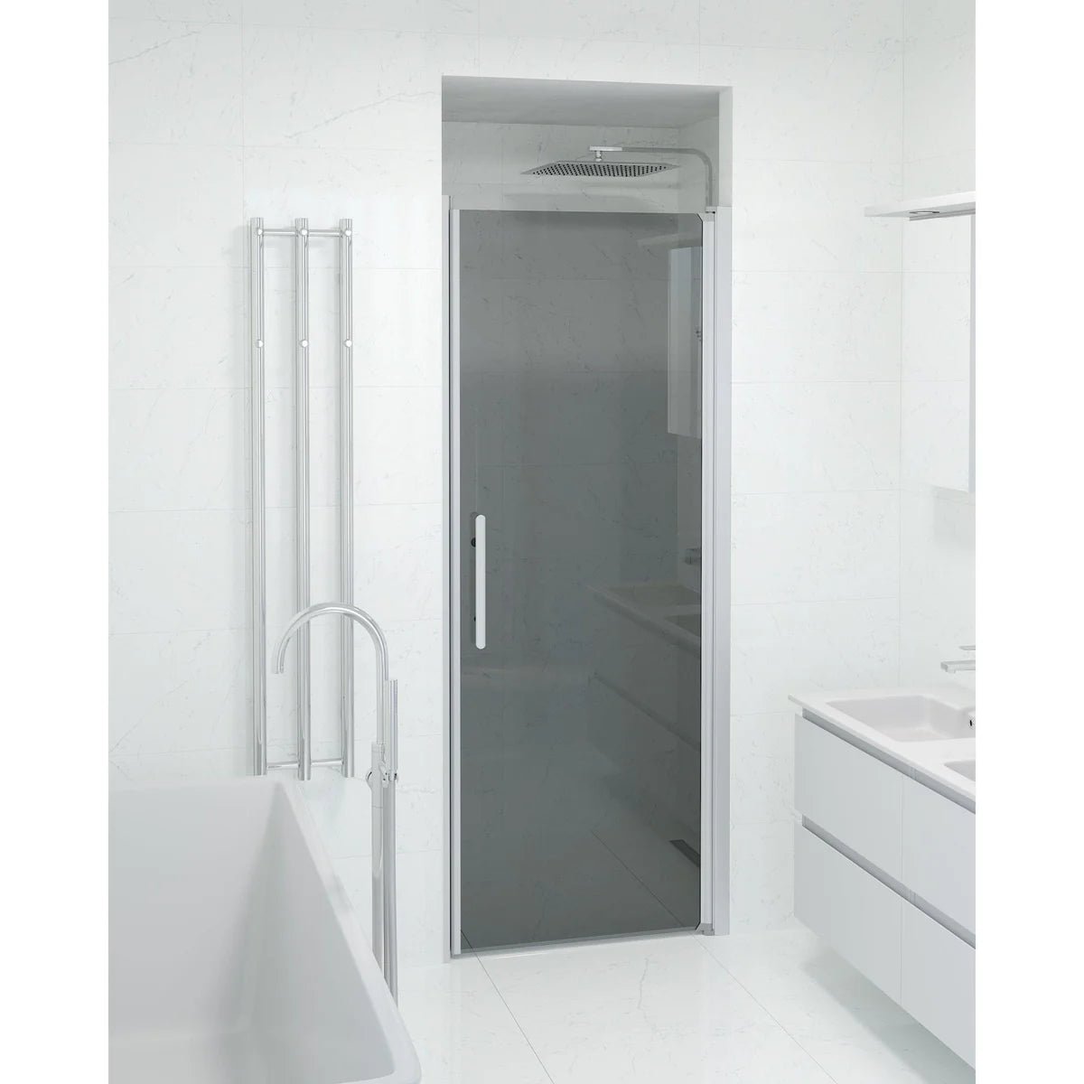 Vänern Niche Duschdörr, Rökfärgat Glas, Borstad Aluminium Profil