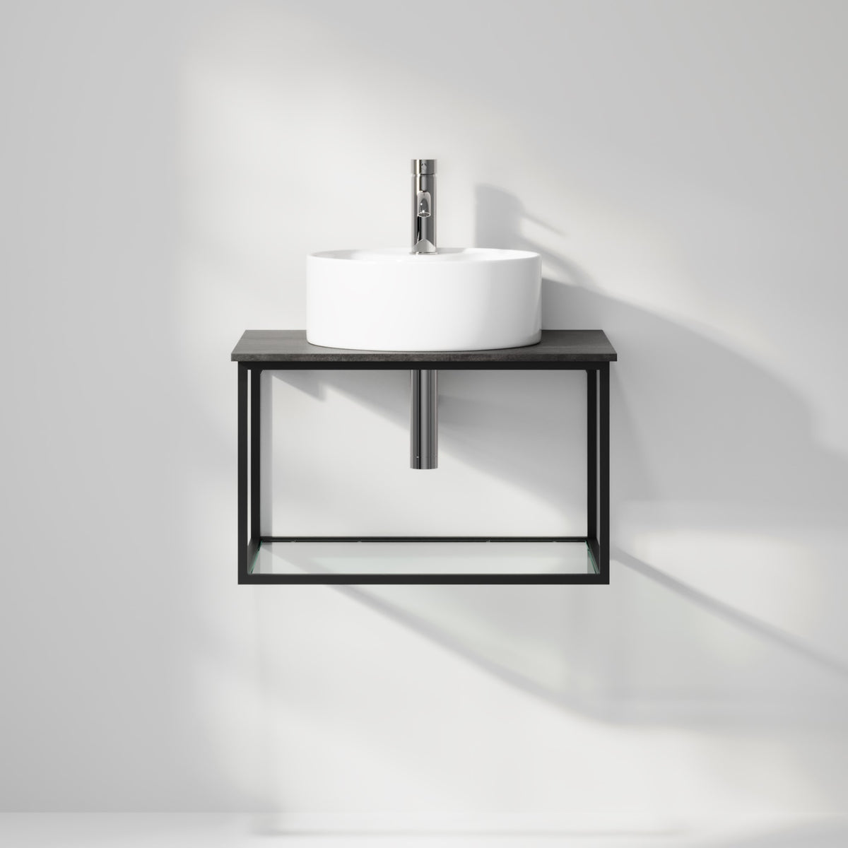 Badrumsmöbel med öppen metallram och botten i härdat glas - 80x46x50 cm - matt vit - vit fristående Porslin tvättställ - Bänkskiva i betonglook - Stenstorp