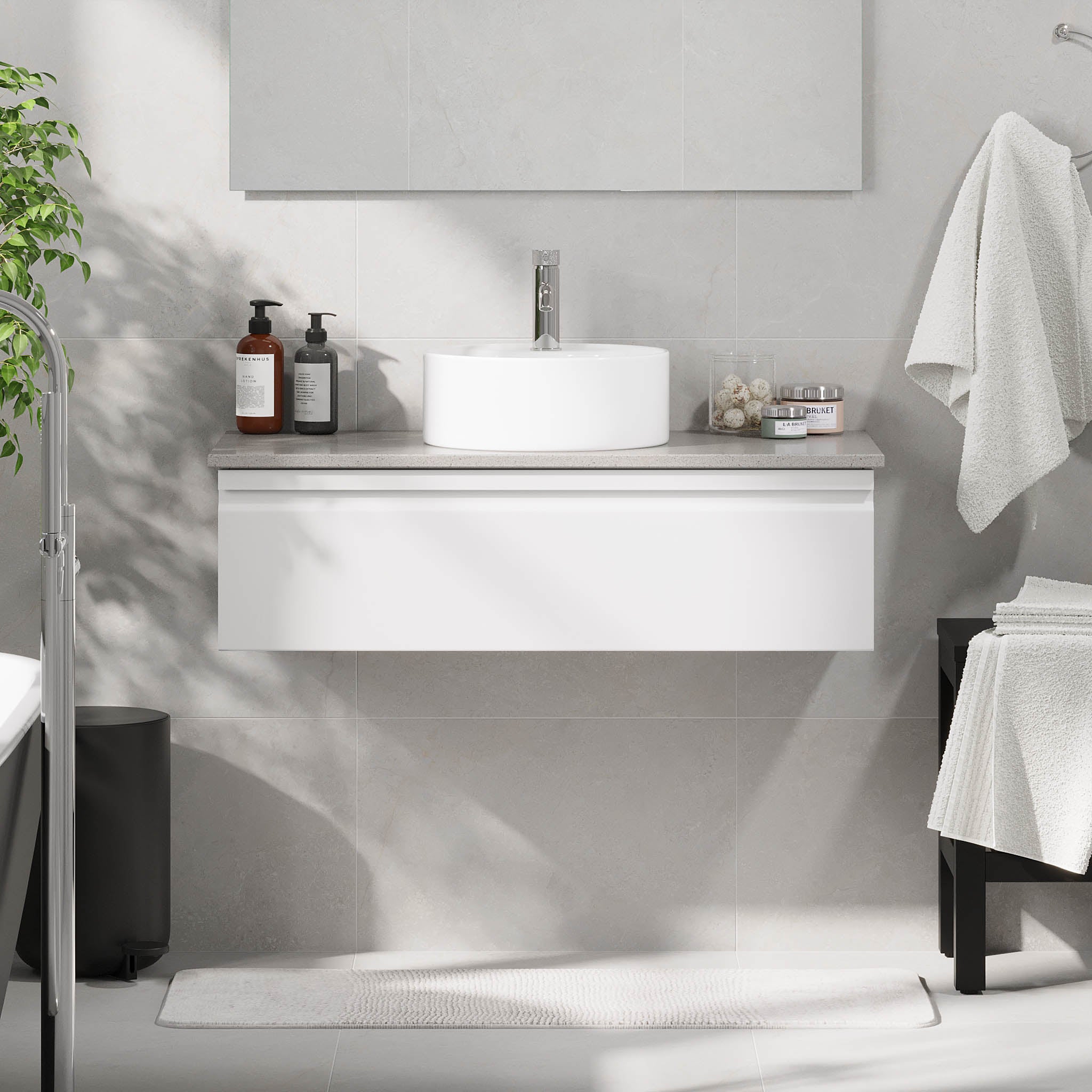Mirage Badrumsmöbel med grå bänkskiva, Matt Vit
